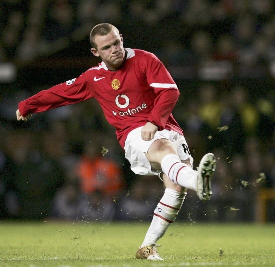 他在球场上 他在球场上